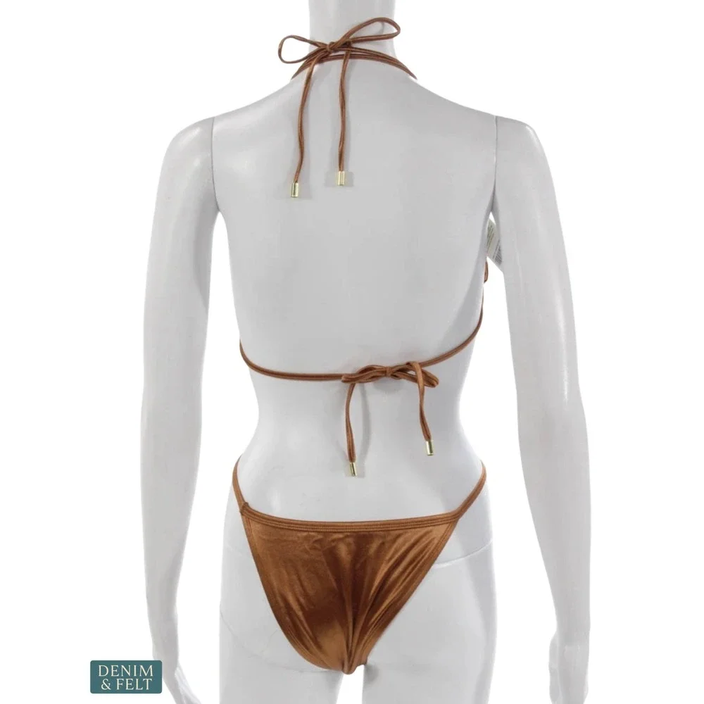Monday Swimwear size top